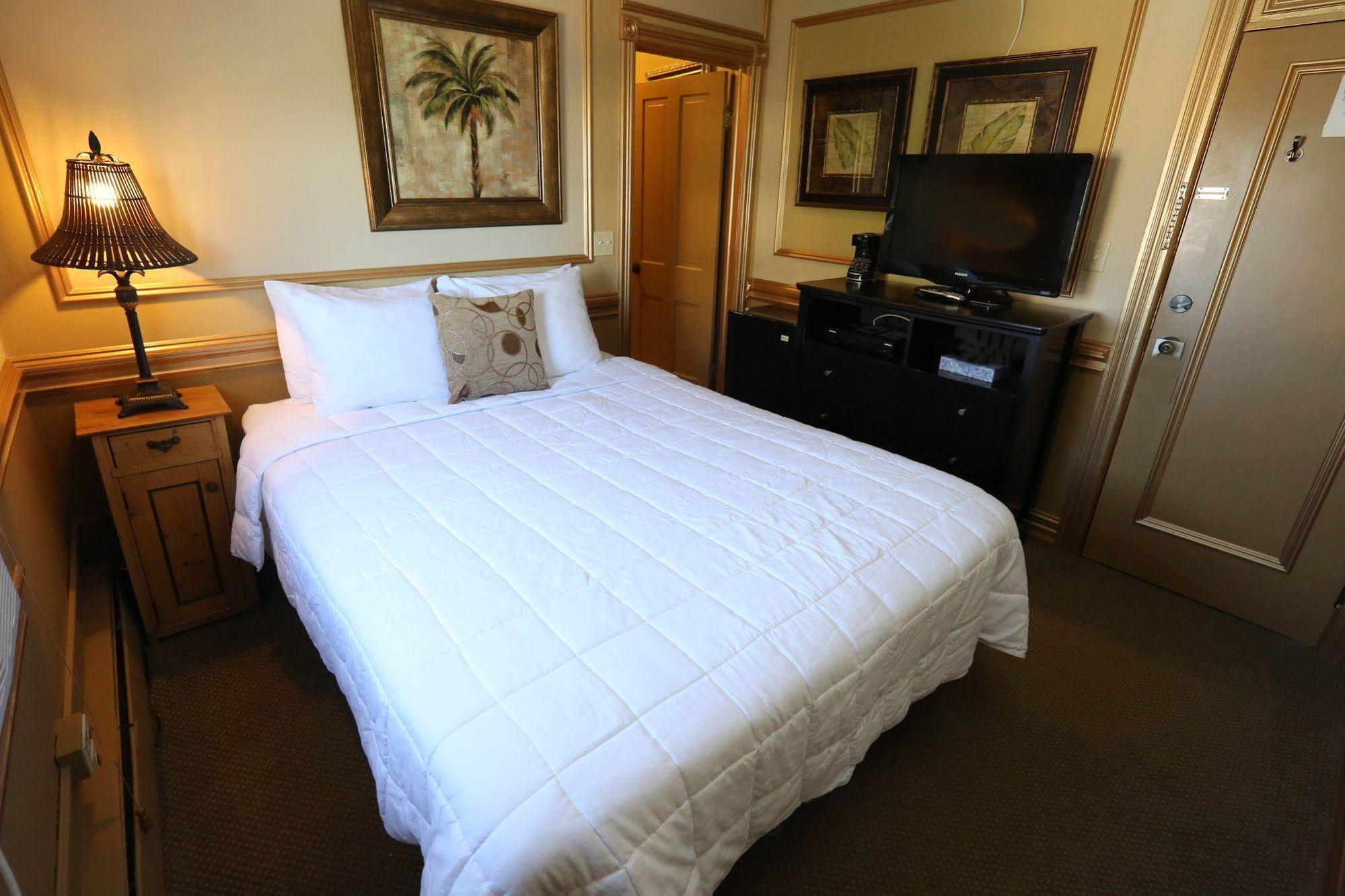 Ocean View Inn โอเชียนโกรฟ ภายนอก รูปภาพ
